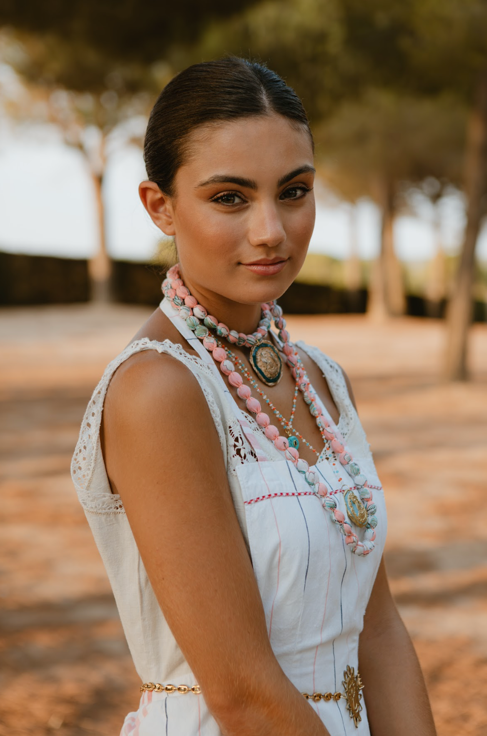 Collar de bolas Virgen de los Llanos