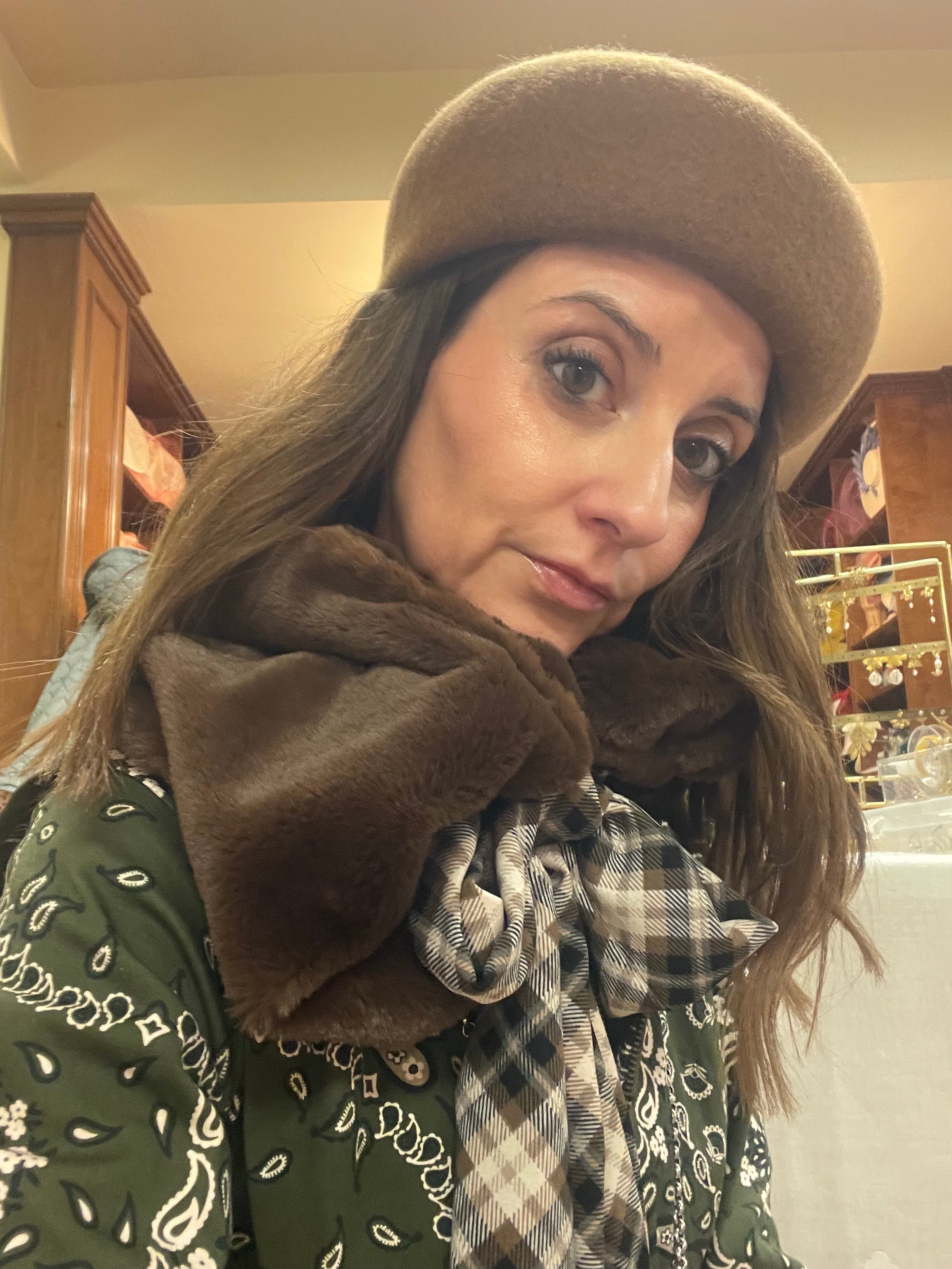 Cuellos de pelo Marin grande